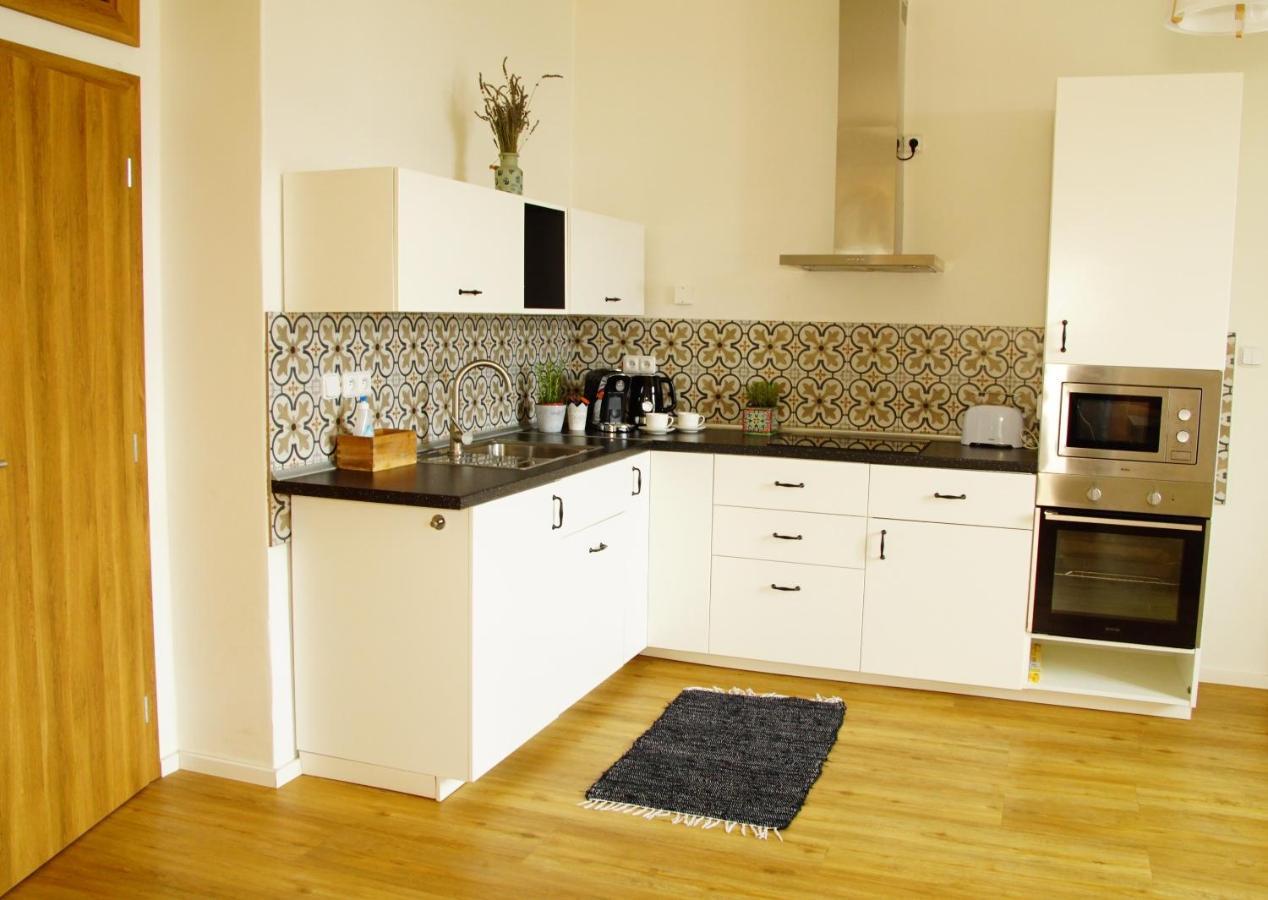 Apartmany U Komina Терезин Экстерьер фото